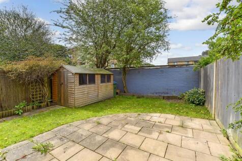 1 bedroom end of terrace house for sale