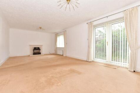 Walmer Gardens, Deal CT14 4 bed detached house for sale