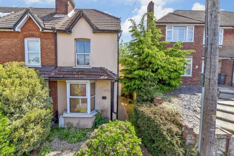 Loose Road, Maidstone ME15 3 bed end of terrace house for sale