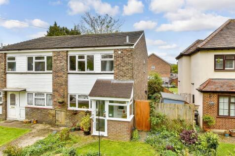 Carshalton Road, Banstead SM7 3 bed semi