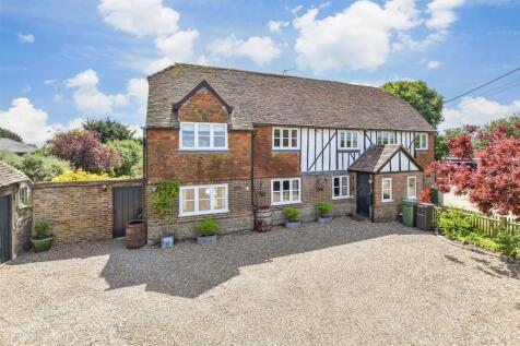 Chartway Street, Maidstone ME17 5 bed semi