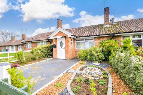 Lawrence Avenue, Rustington BN16 2 bed terraced bungalow for sale