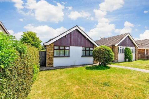 Wrotham Road, Meopham DA13 3 bed detached bungalow for sale