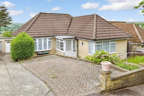 Highfield Crescent, Brighton BN1 2 bed detached bungalow for sale