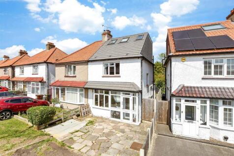 Gander Green Lane, Sutton SM3 3 bed semi