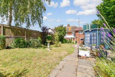 Hillcrest Cottages, Deal CT14 3 bed semi