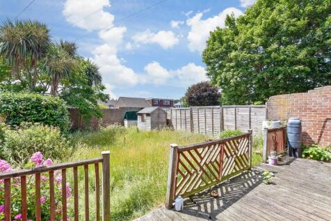 2 bedroom semi-detached bungalow for sale