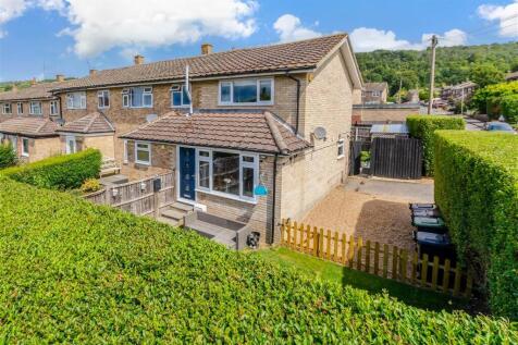 New Walk, Wrotham TN15 2 bed end of terrace house for sale