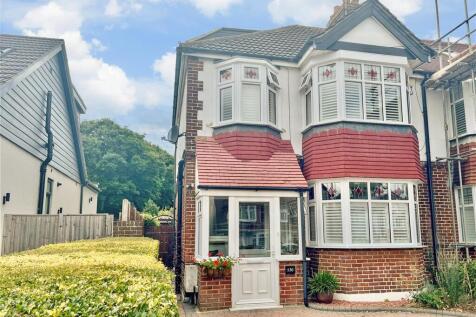 4 bedroom semi-detached house for sale