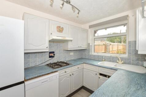 Smugglers Way, Horsham RH13 3 bed end of terrace house for sale