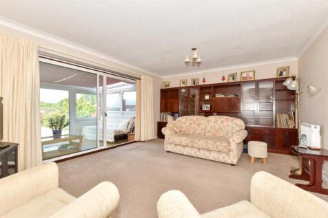 2 bedroom semi-detached bungalow for sale