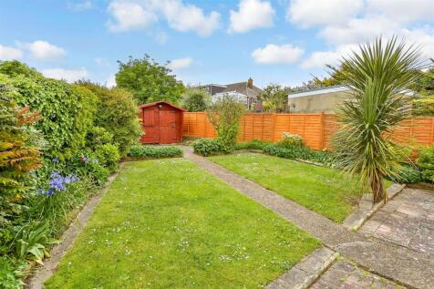 3 bedroom chalet for sale