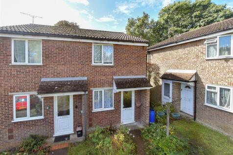 Copperwood, Ashford TN24 2 bed end of terrace house for sale