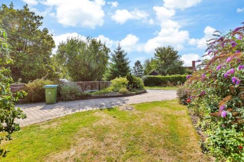 2 bedroom bungalow for sale