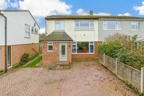 Springett Way, Maidstone ME17 3 bed semi