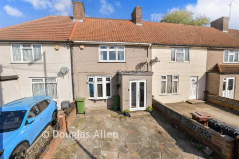 Green Lane, Dagenham RM8 3 bed terraced house for sale