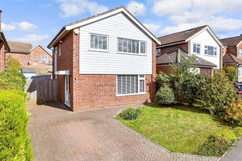 The Almonds, Maidstone ME14 3 bed detached house for sale