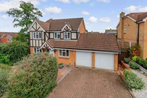 Fairacre Place, Longfield DA3 5 bed detached house for sale