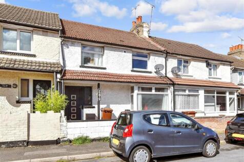 Ewart Road, Chatham ME4 3 bed terraced house for sale