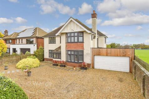 Salisbury Road, Deal CT14 5 bed detached house for sale