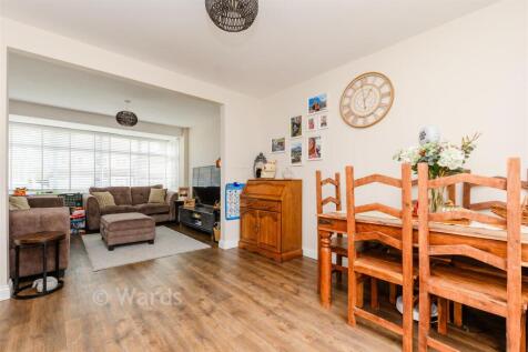 Raeburn Road, Sidcup DA15 3 bed detached house for sale