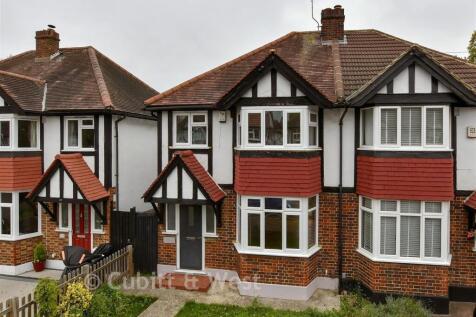 River Gardens, Carshalton SM5 3 bed semi