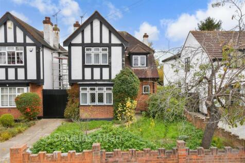 Rockingham Avenue, Hornchurch RM11 3 bed detached house for sale