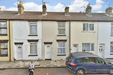 West Street, Gillingham ME7 2 bed terraced house for sale
