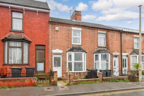Malling Road, Snodland ME6 2 bed terraced house for sale