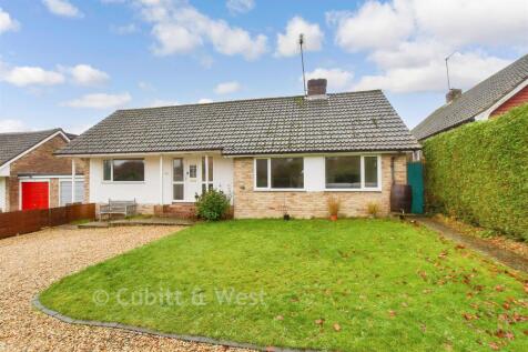 Silverdale, Coldwaltham RH20 2 bed detached bungalow for sale