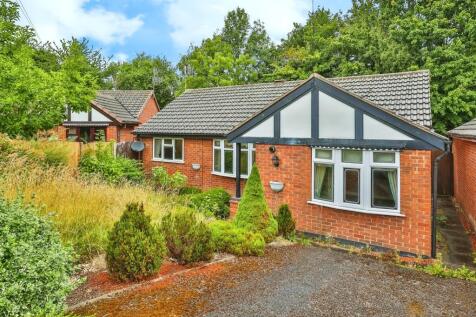 3 bedroom detached bungalow for sale