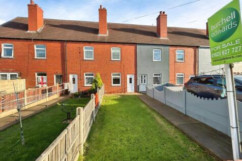 3 bedroom terraced house for sale