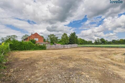 Folly, Hill, Thornton Road, North... 4 bed property with land for sale