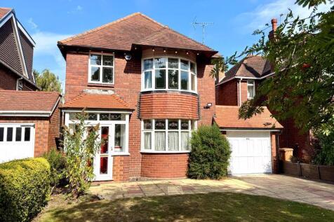 Sutton Road, Walsall 3 bed detached house for sale
