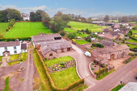 3 bedroom smallholding for sale