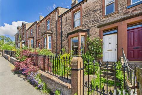 Clifford Street... 3 bed terraced house for sale