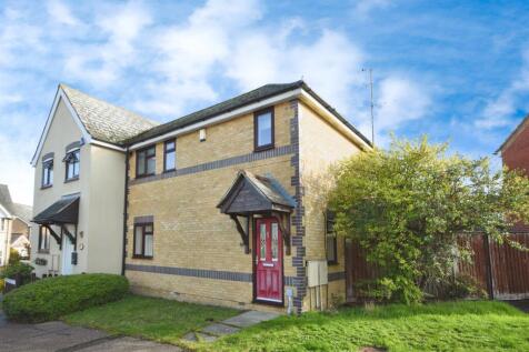 2 bedroom semi-detached house for sale