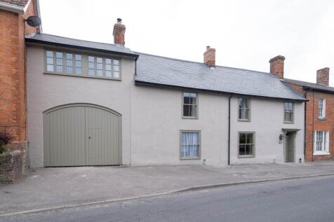 High Street, Market Lavington... 4 bed house for sale