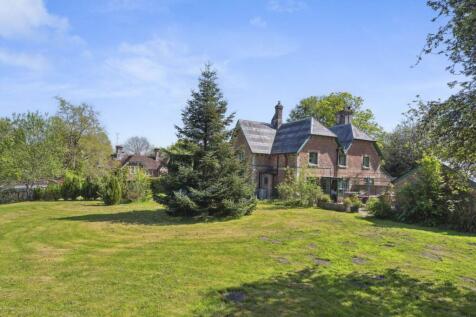 Durley, Savernake Forest... 2 bed semi