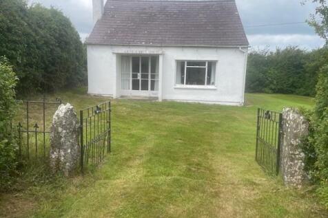 Llaniestyn, Llanddona 2 bed cottage for sale