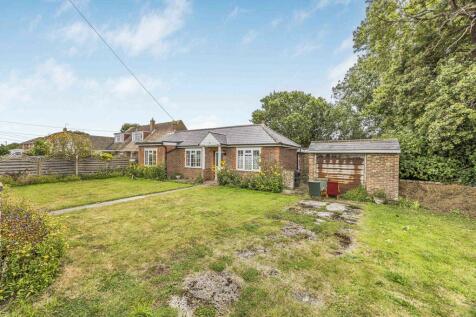 1 bedroom detached bungalow for sale