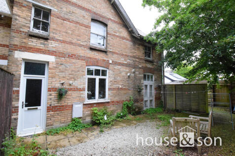 Coach House Mews, Annerley Road... 3 bed mews for sale
