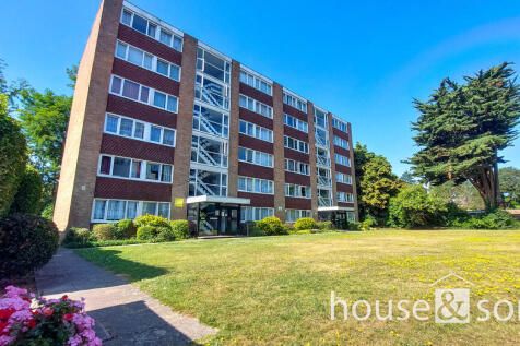 Lindum Court, Poole Road, Branksome... 2 bed apartment for sale