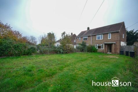 2 bedroom semi-detached house for sale