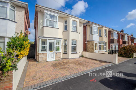Kingswell Road, Bournemouth 3 bed detached house for sale