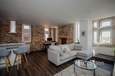 Wimborne Road, Bournemouth 1 bed apartment for sale