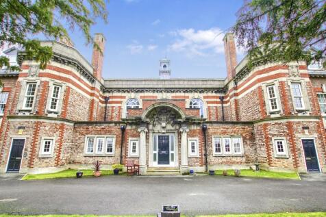 The Old College, Roman Road 2 bed flat for sale