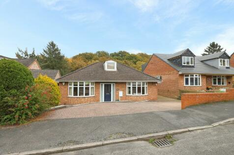 3 bedroom detached bungalow for sale