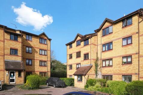 Cornmow Drive, Dollis Hill, NW10 Studio for sale