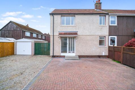 3 bedroom semi-detached villa for sale